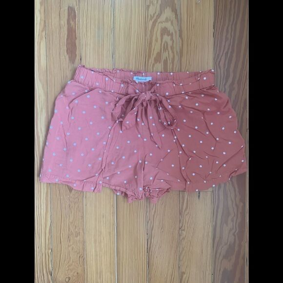 Madewell Drapey Pull-On Shorts in Polka Dot - Picture 4 of 9